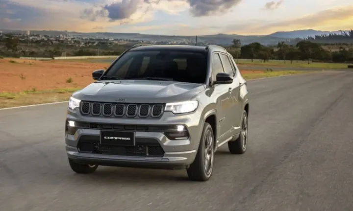 Fatos-Motor-Jeep-Compass.webp