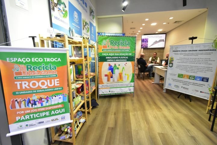 Litoral-Plaza-recicla-scaled-1.jpg