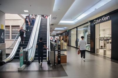 Shopping-corredor-vazio.jpg
